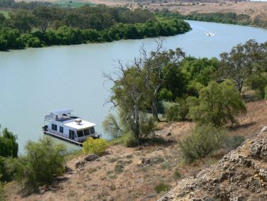 Houseboat Marine Dynamix